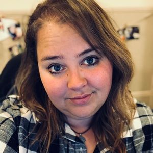 Meet your Posher, Erika